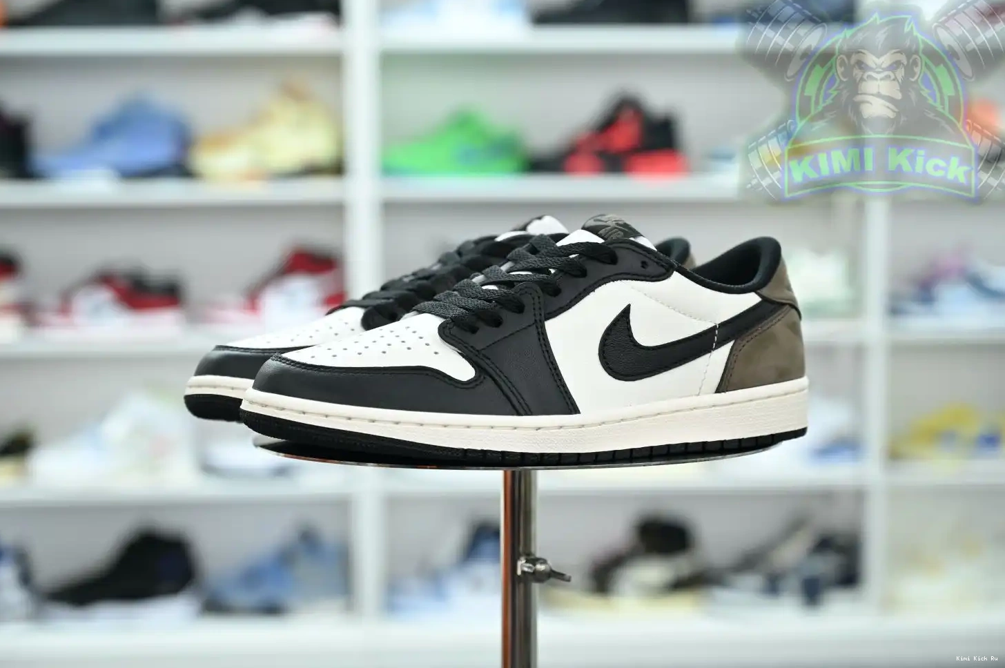 Air Jordan Low Kimikick Jordan OG  1 0809